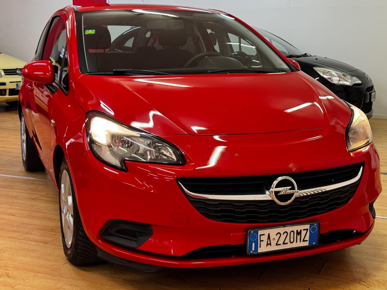 Opel Corsa 1.2 Coupé n-Joy Euro6 Garantita-Permute