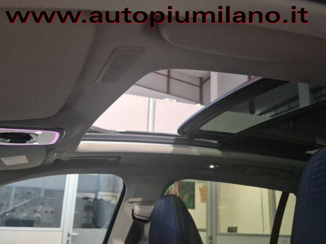 LYNK & CO 01 PHEV