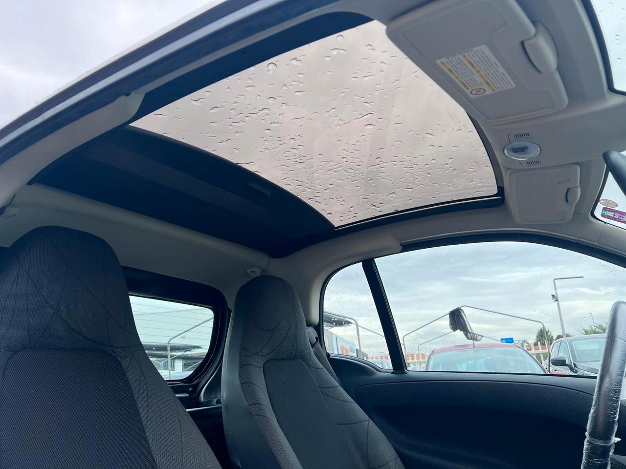 Smart ForTwo 1000 52 kW MHD coupé passion