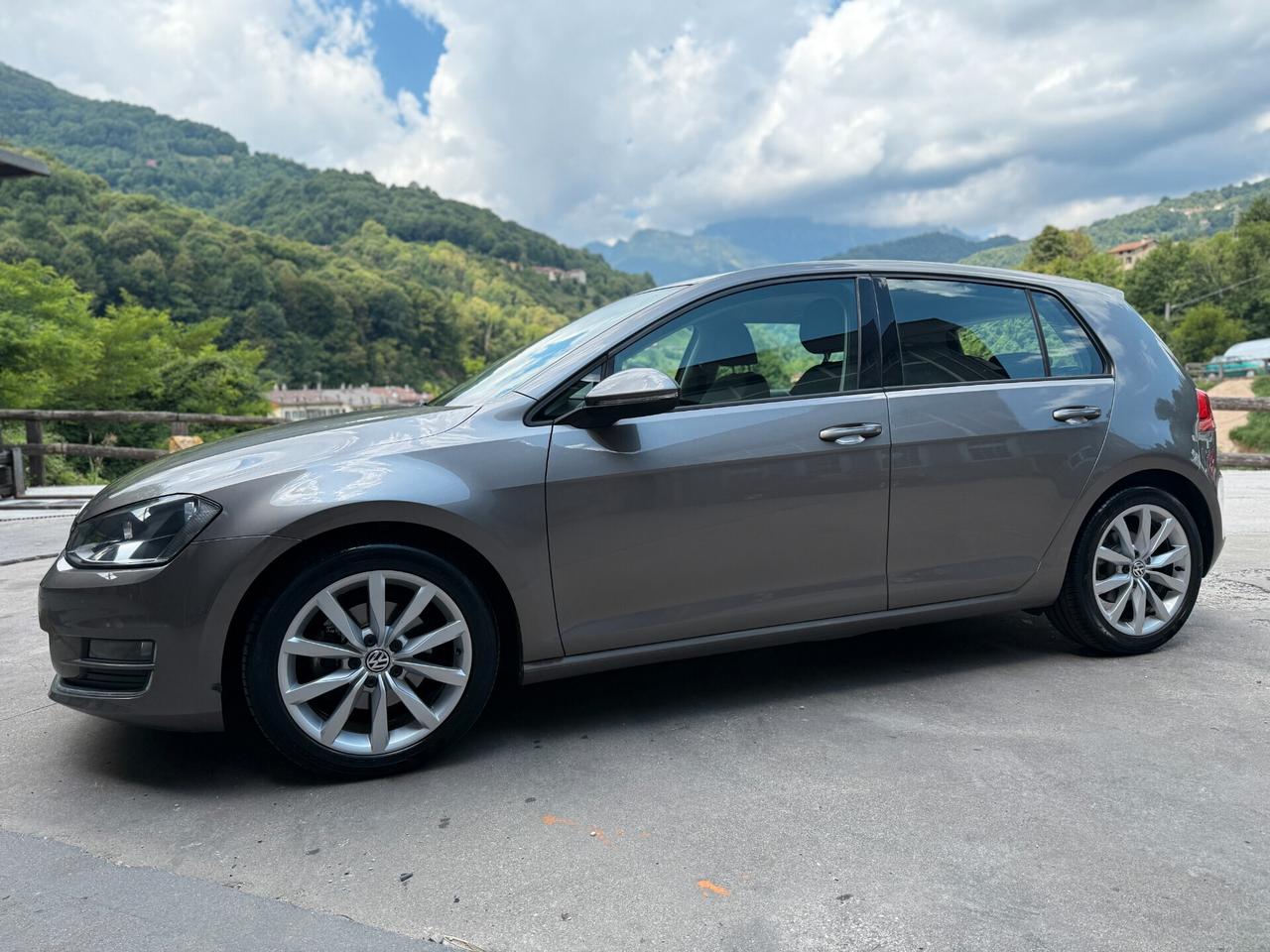 Volkswagen Golf 1.6 TDI 5p. 4MOTION Highline 105cv