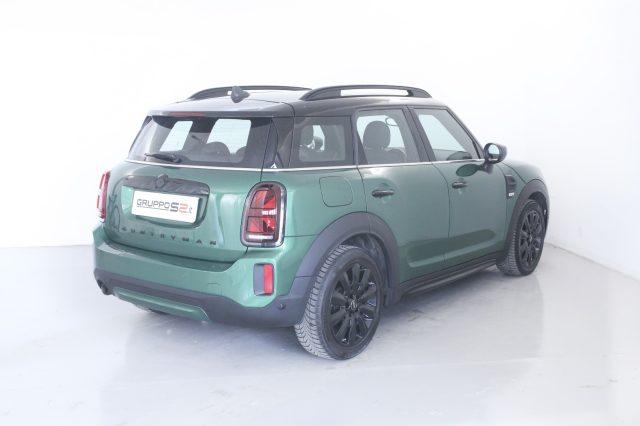 MINI Countryman 2.0 Cooper D Essential Countryman Black Exterior