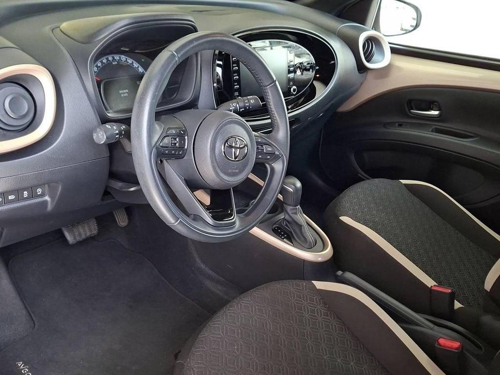 Toyota Aygo X 1.0 Lounge S-CVT