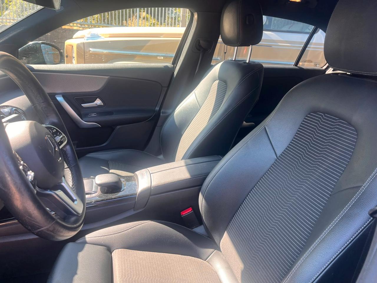 Mercedes-benz A 180 d Automatic Sport Carrozzeria da rivedere iva esposta