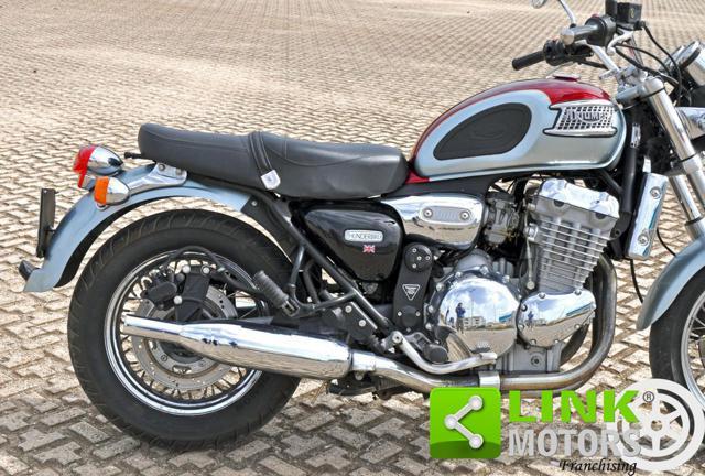 TRIUMPH Thunderbird 900 VERSIONE 1