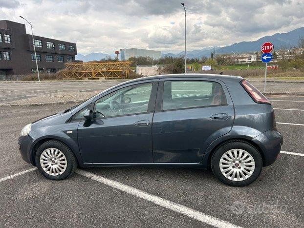 FIAT PUNTO 2011 - PROMO - NEOPATENTATI