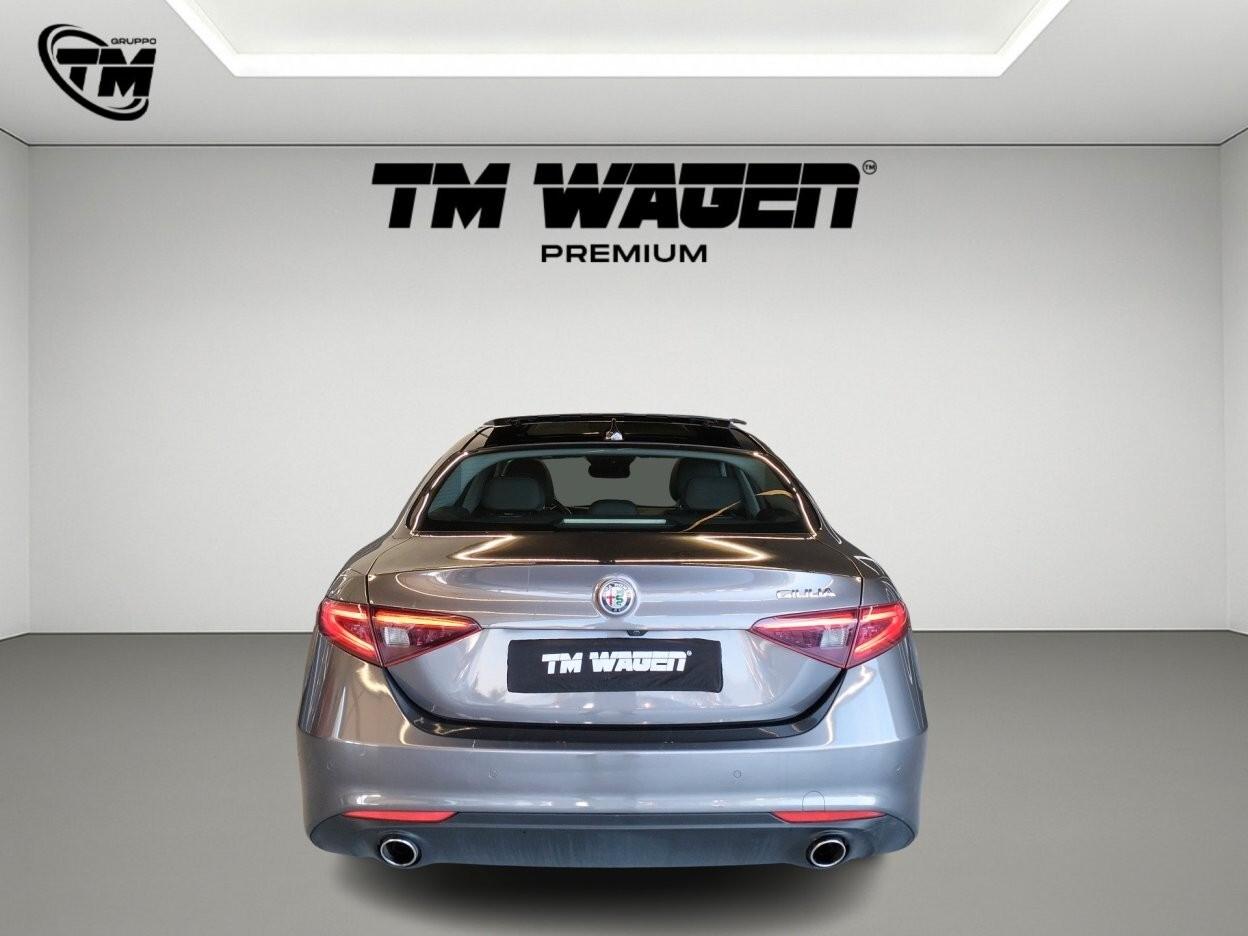 Alfa Romeo Giulia 2.2 t Executive 190cv auto my19