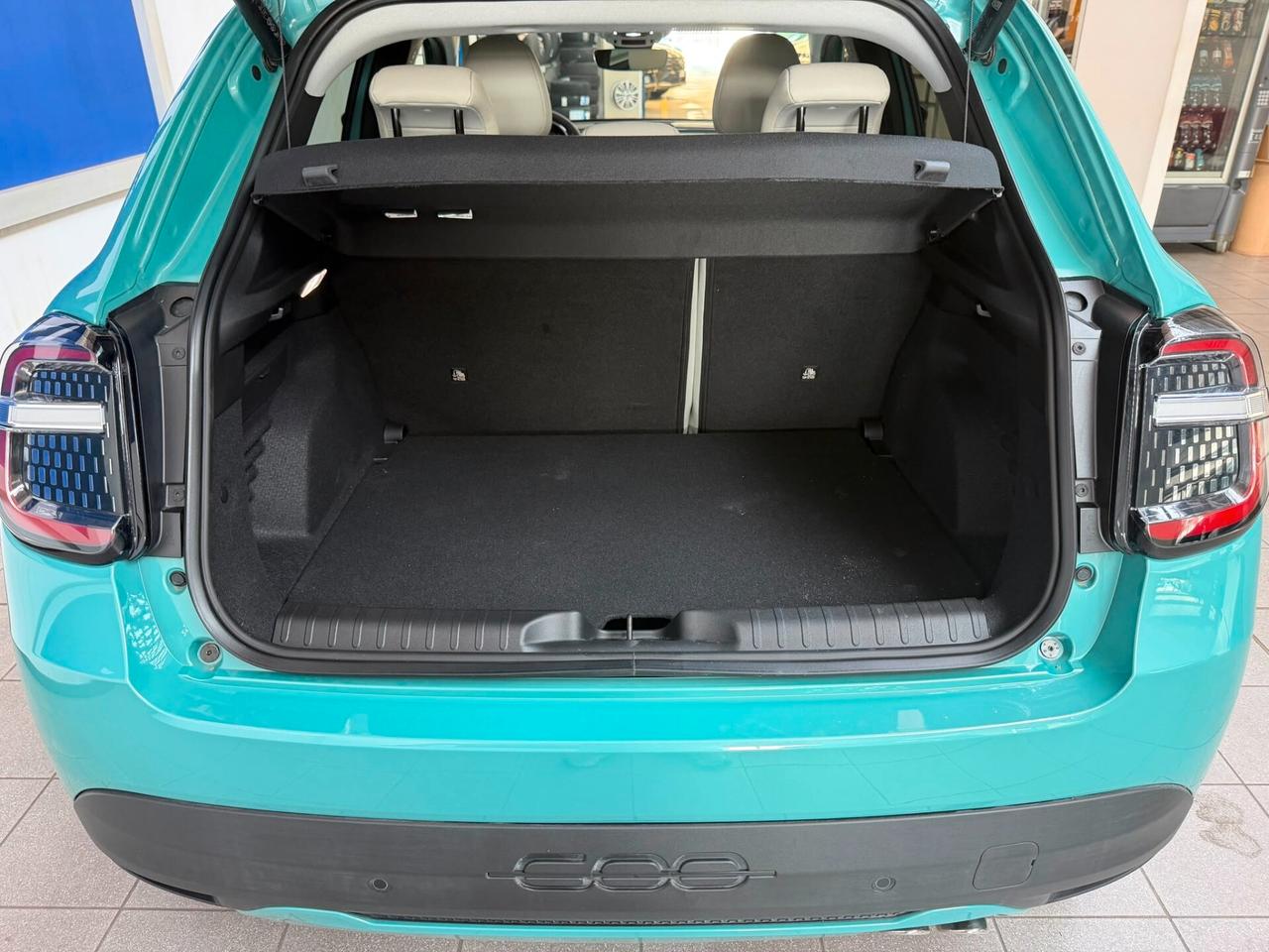 Fiat 600 Hybrid 145 CV DCT MHEV La Prima II