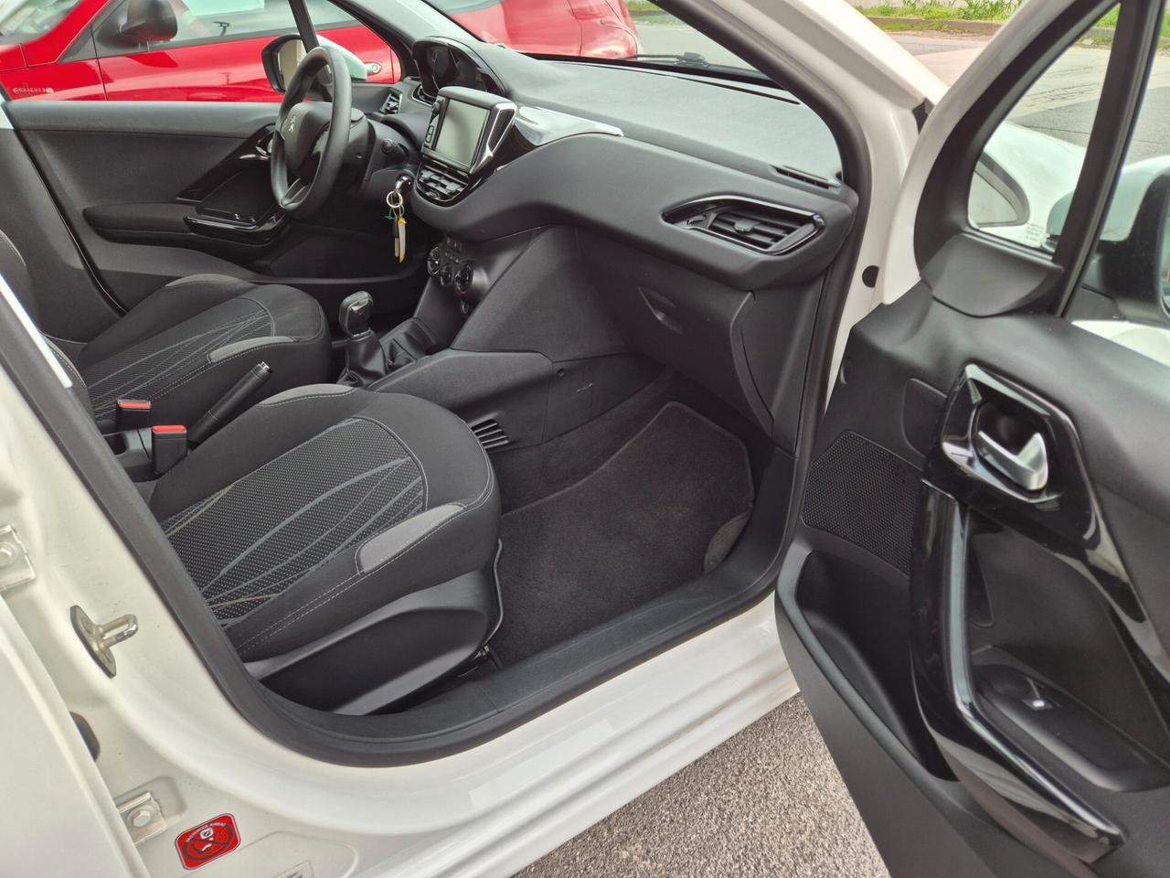 Peugeot 208 1.2 VTi 82 CV 5 porte Active