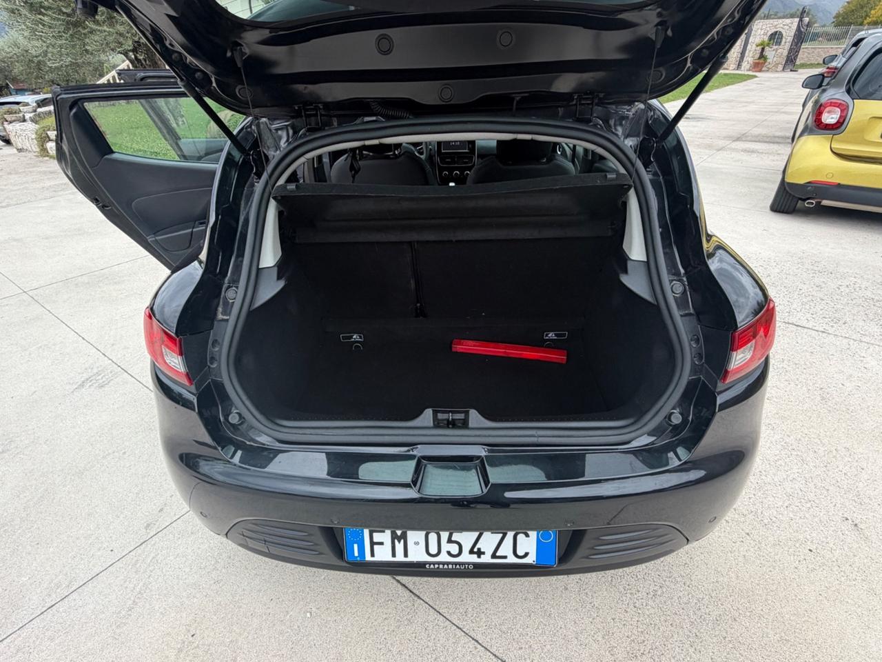 Renault Clio dCi 8V 75 CV 5 porte Duel
