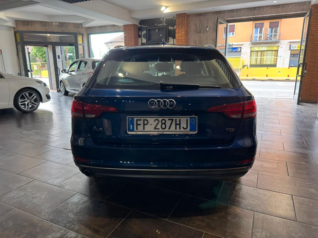 Audi A4 Avant 2.0 TFSI S tronic g-tron Business