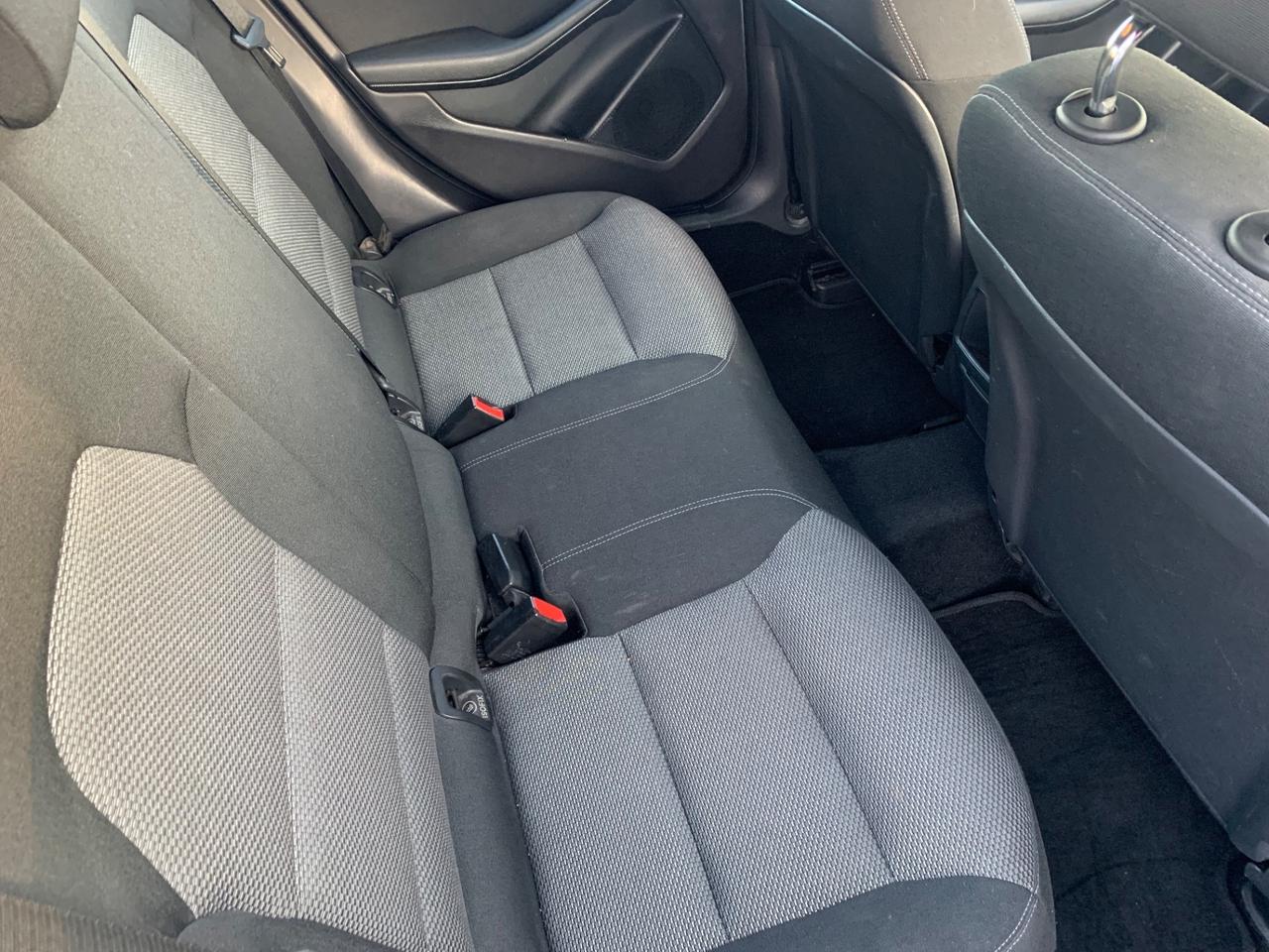 Mercedes GLA 180d Automatic - 2015
