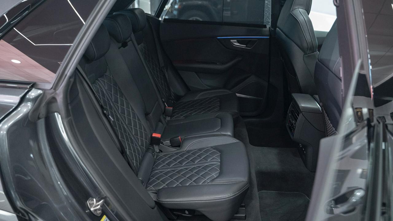 Audi SQ8 4.0 V8 TDI MHEV QUATTRO TETTO B&O CARBON PACK LUCI