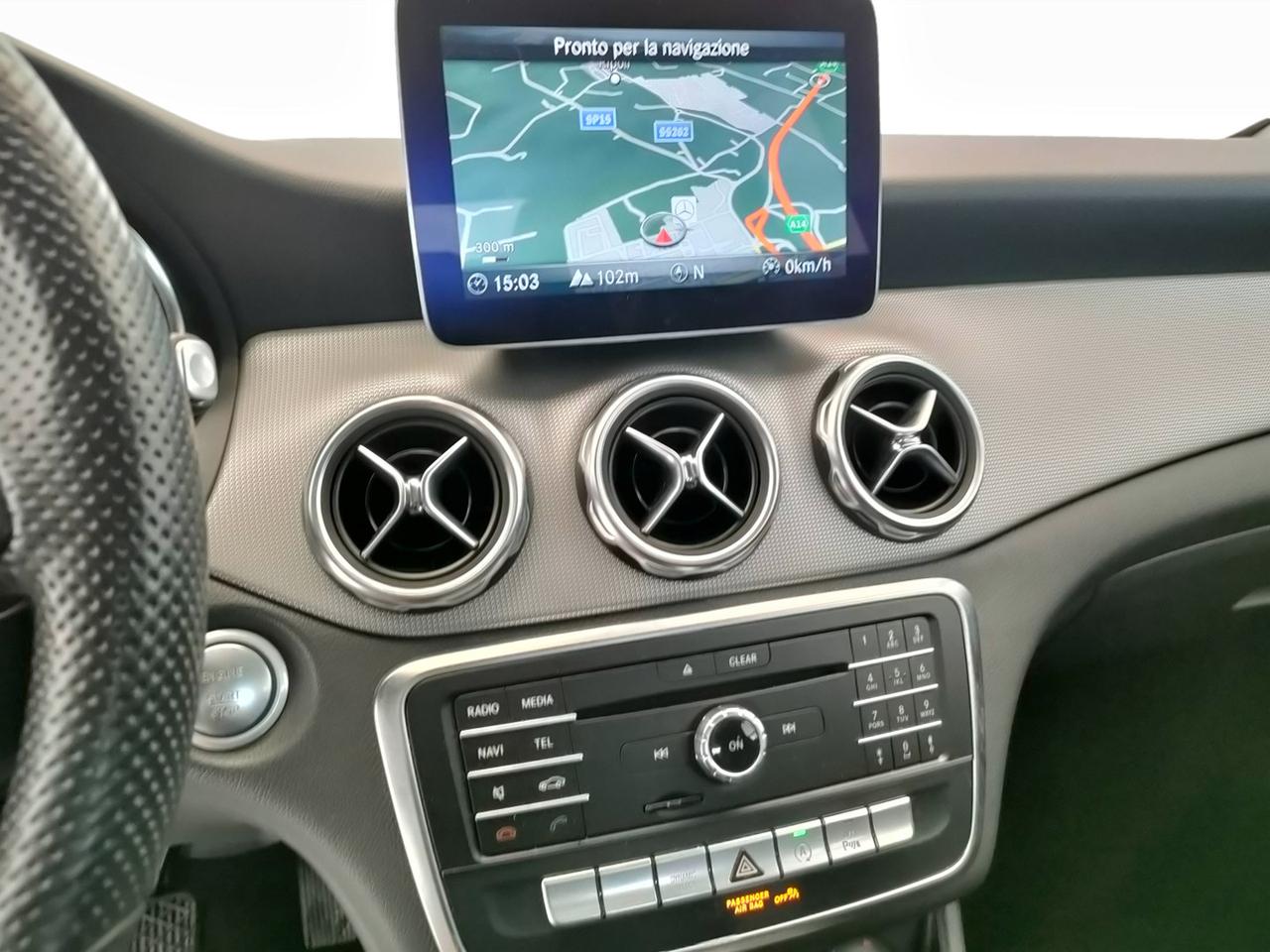 Mercedes-Benz GLA-X156 2017 - GLA 200 Sport auto
