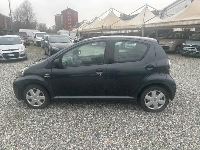 Toyota Aygo 1.0 12V VVT-i 5 porte
