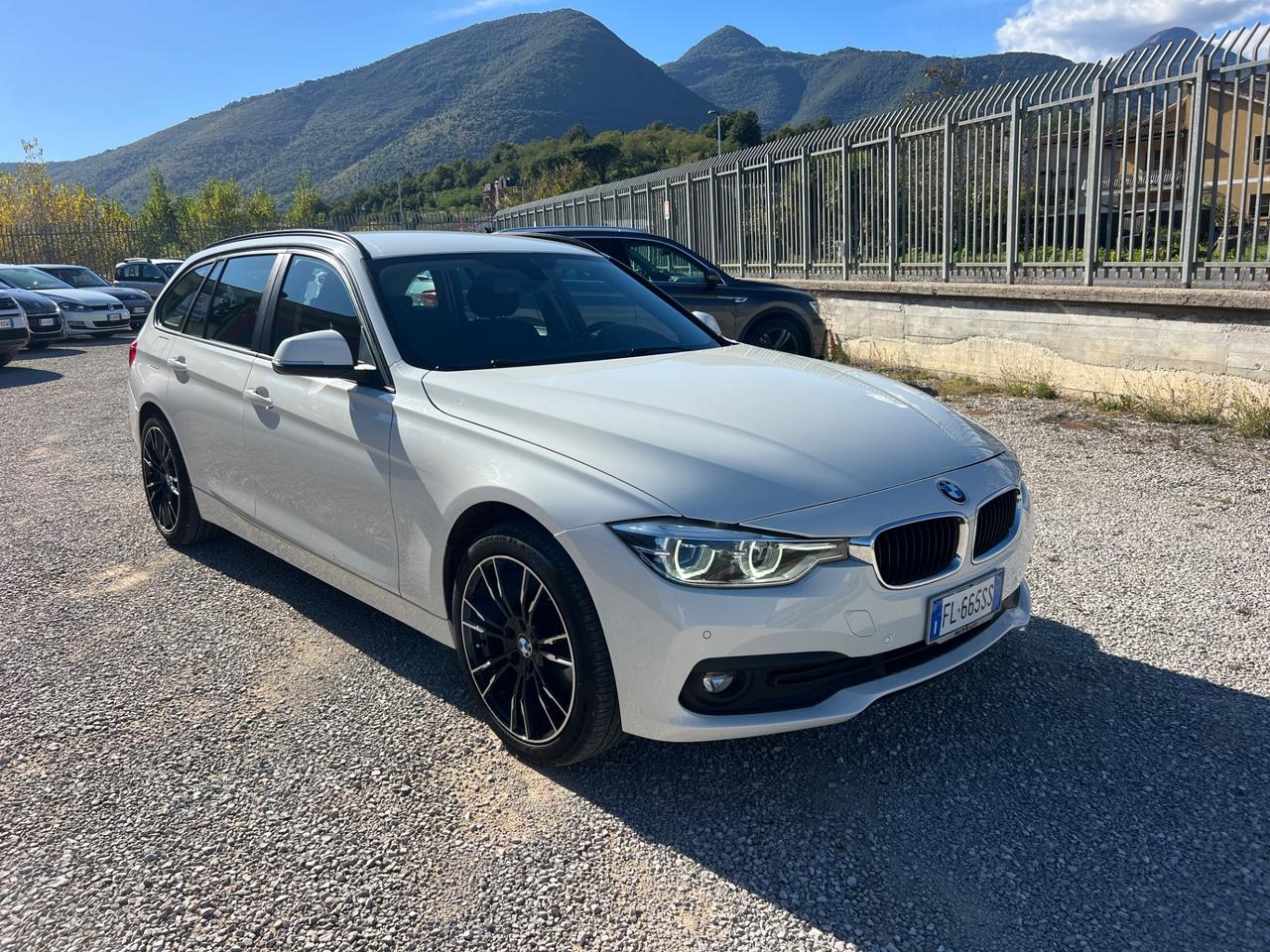 Bmw 318 318d Touring Business Advantage aut.