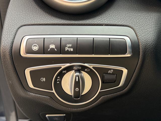 MERCEDES-BENZ GLC 250 d 4Matic Exclusive SPORT FULL OPTIONAL)