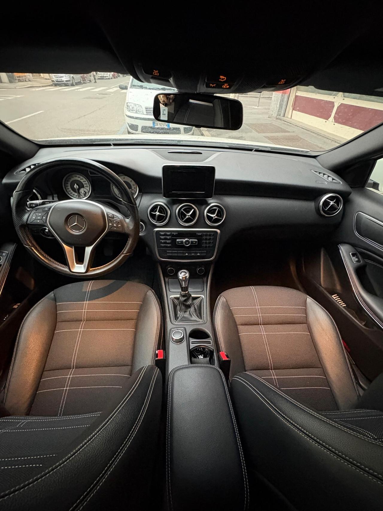 MERCEDES CLASSE A 180 CDI- PREMIUM- OK NEOPATENTATI