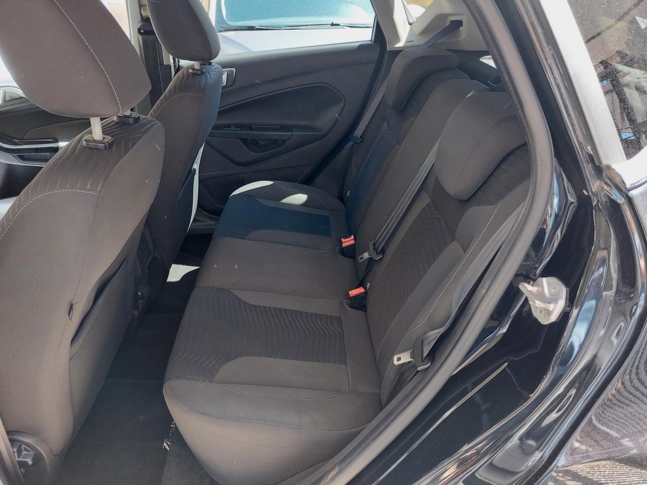 Ford Fiesta 1.4 5p. GPL Business (GPL di serie)