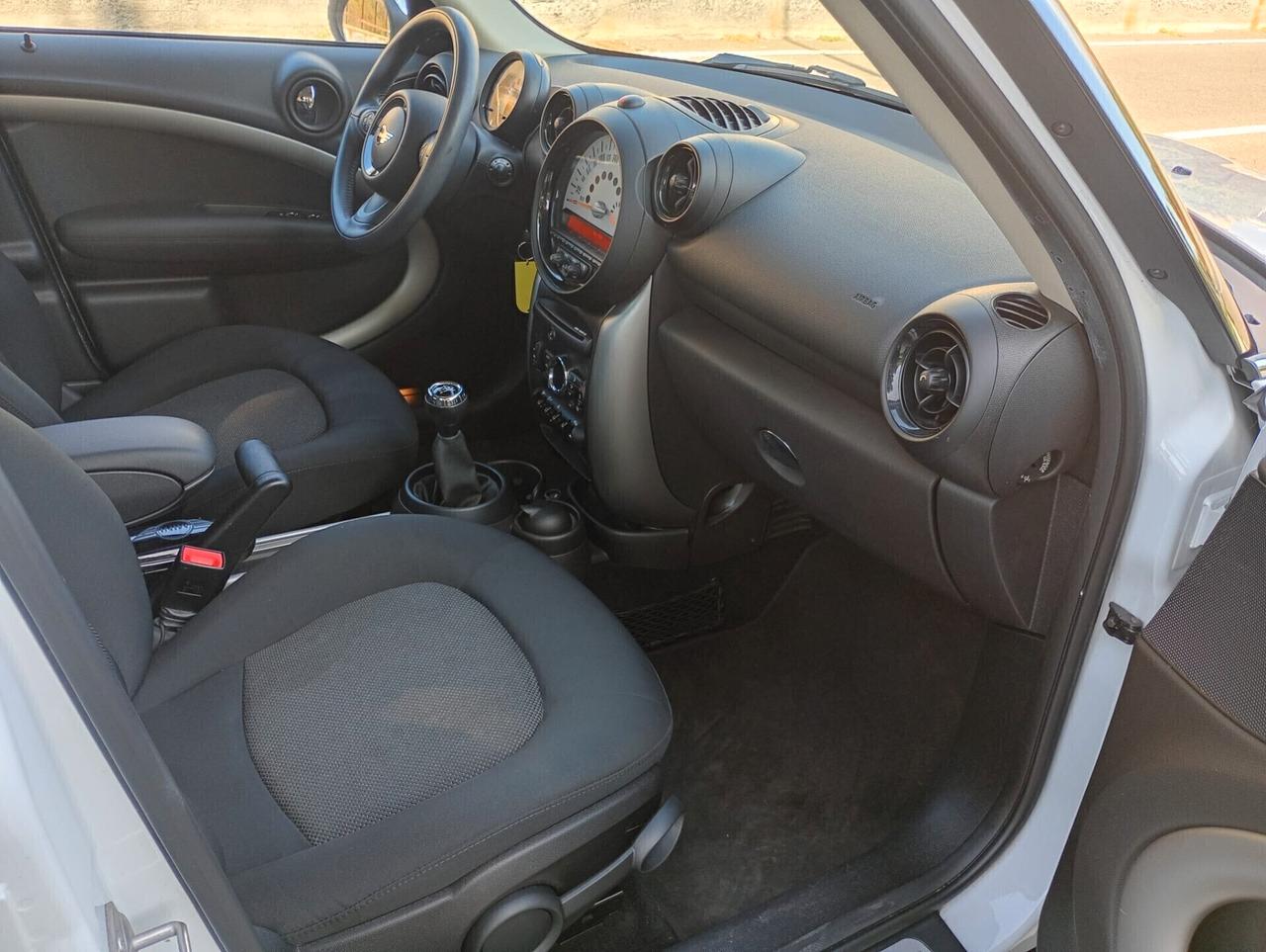 MINI COUNTRYMAN SOLAMENTE 37.000 KM 1.6 DIESEL