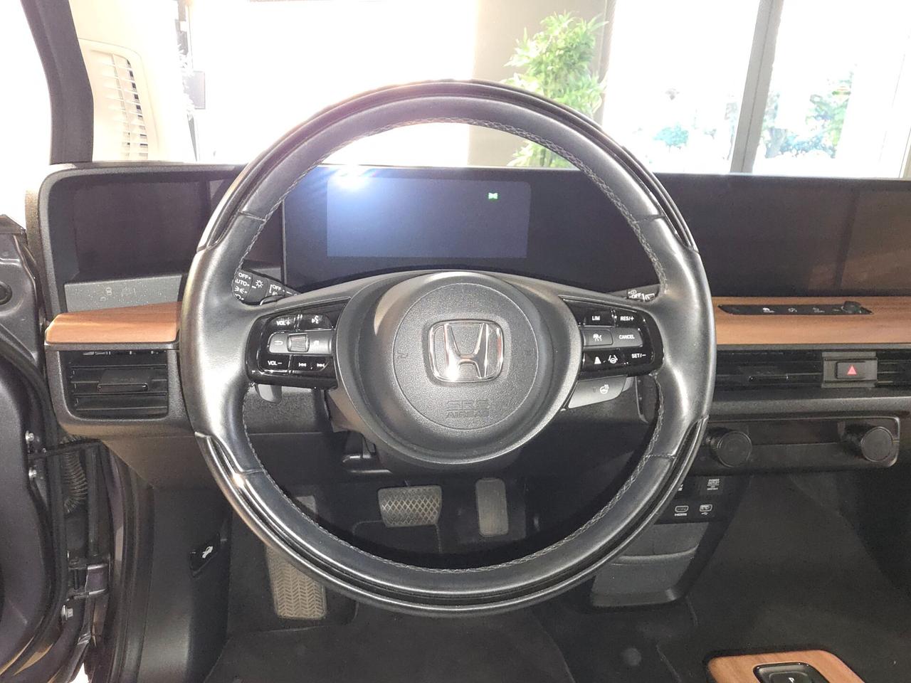 Honda e