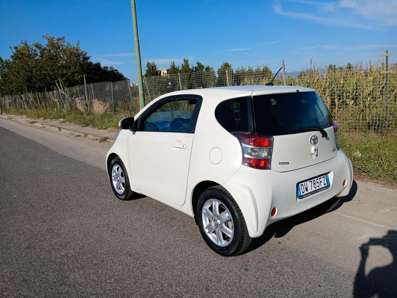Toyota iQ anno 2009 GPL revisionato fino al 2032