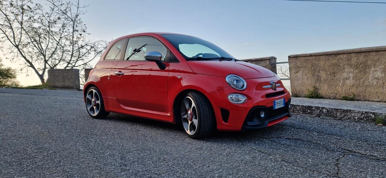 Abarth 595 1.4 Turbo T-Jet 165 CV Turismo