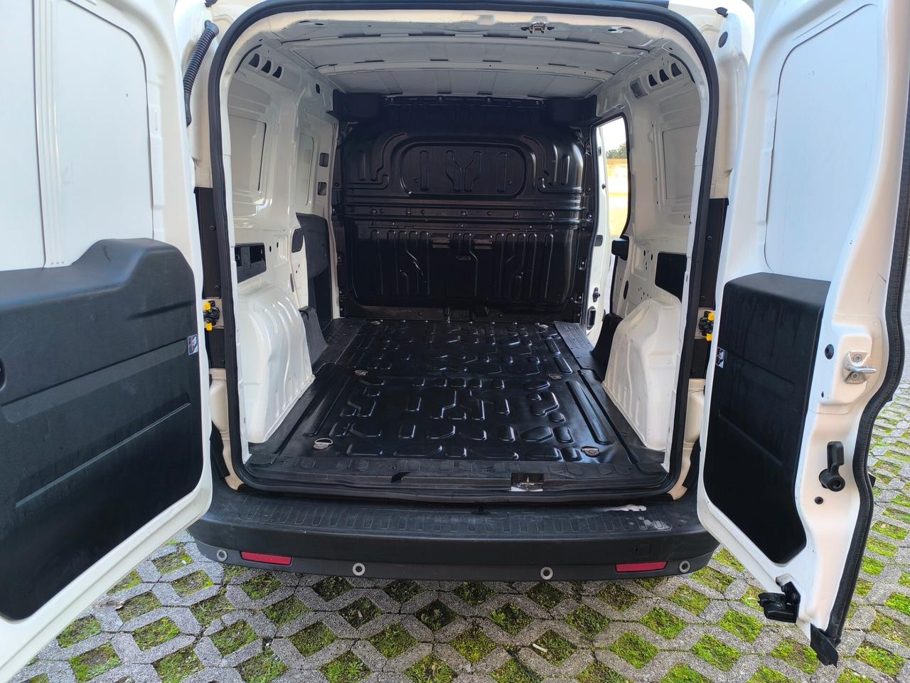 FIAT DOBLÒ MAXI 1.6 DIESEL 120cv 3POSTI 10/2020 KM 115000 NAV/RETROC