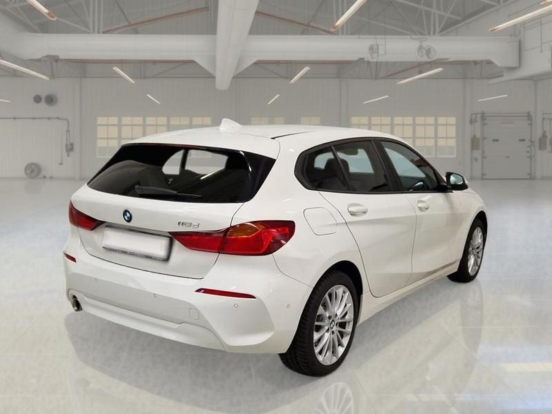 BMW 116 BUSINESS ADVANTAGE AUTO 5 PORTE BERLINA