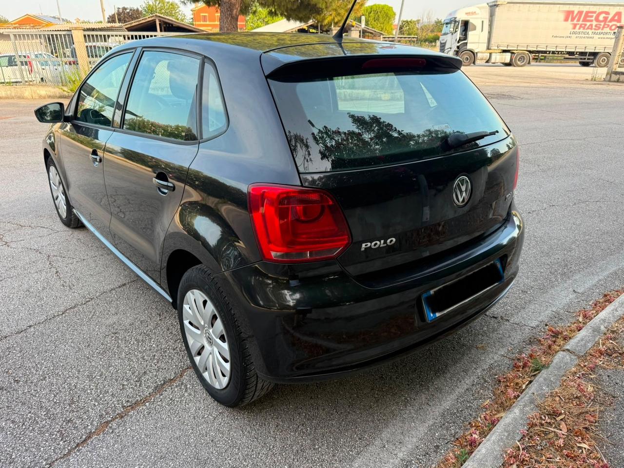 Volkswagen Polo 1.6 TDi 75cv NEOPATENTATI uniprop