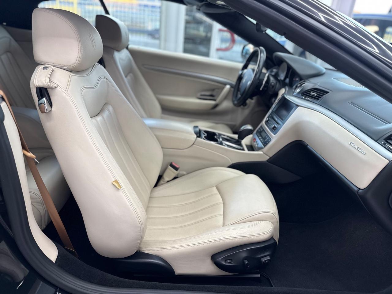 Maserati GranCabrio 4.7 V8