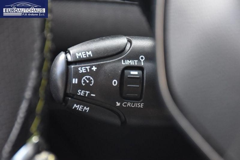 Peugeot 2008 PureTech 130 EAT8 GT Line S&S aut.