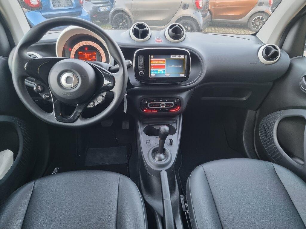 Smart fortwo coupe 0.9 Turbo Youngster twinamic