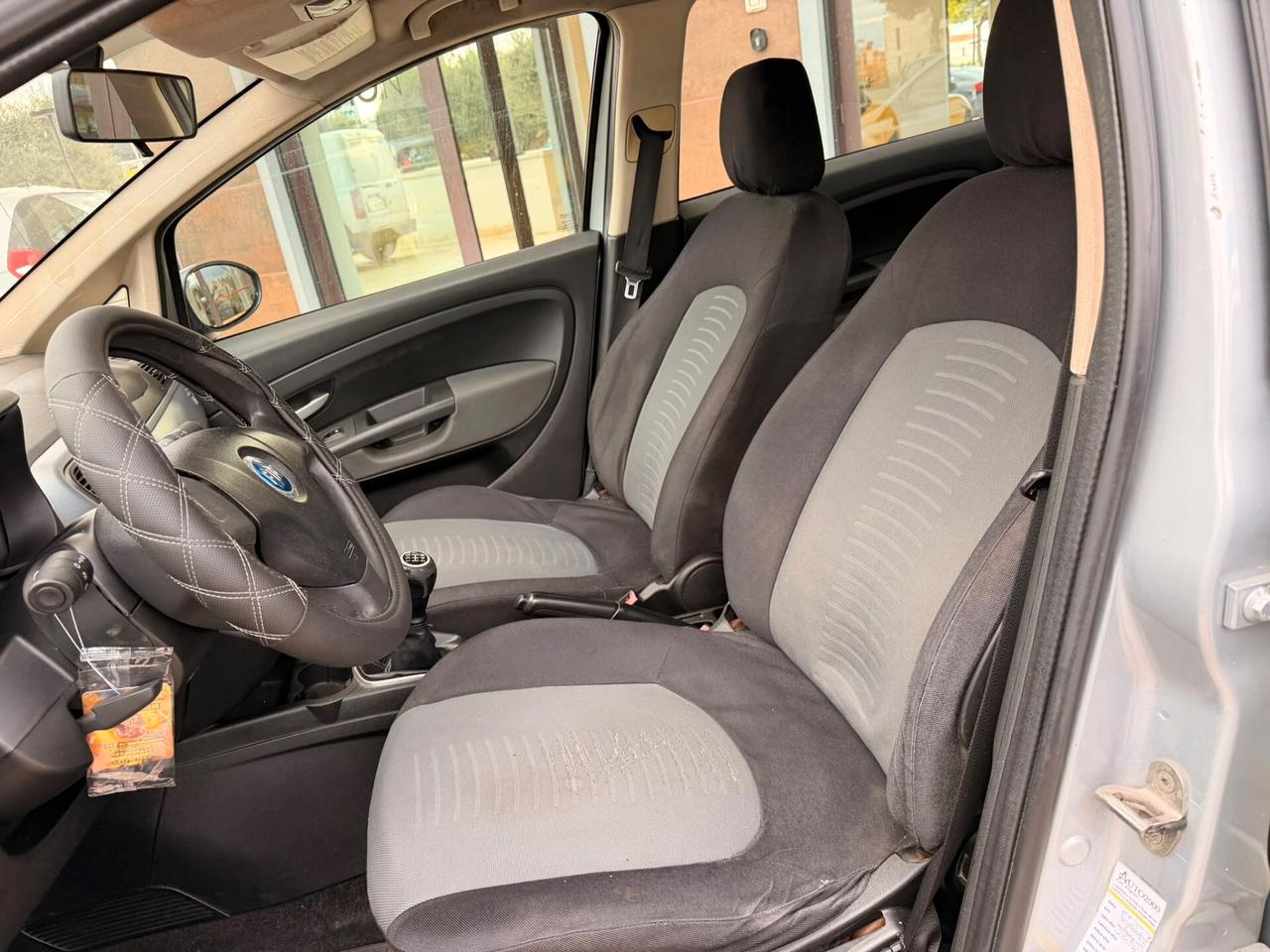 Fiat Grande Punto 1.3 MJT 75 CV 5 porte Dynamic