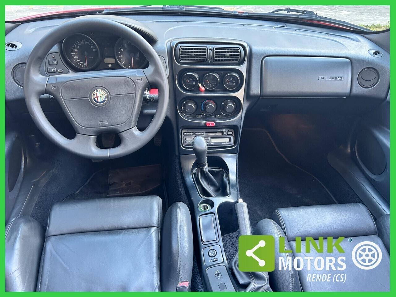 Alfa Romeo Spider 2.0i 16V Twin Spark cat 04/1995