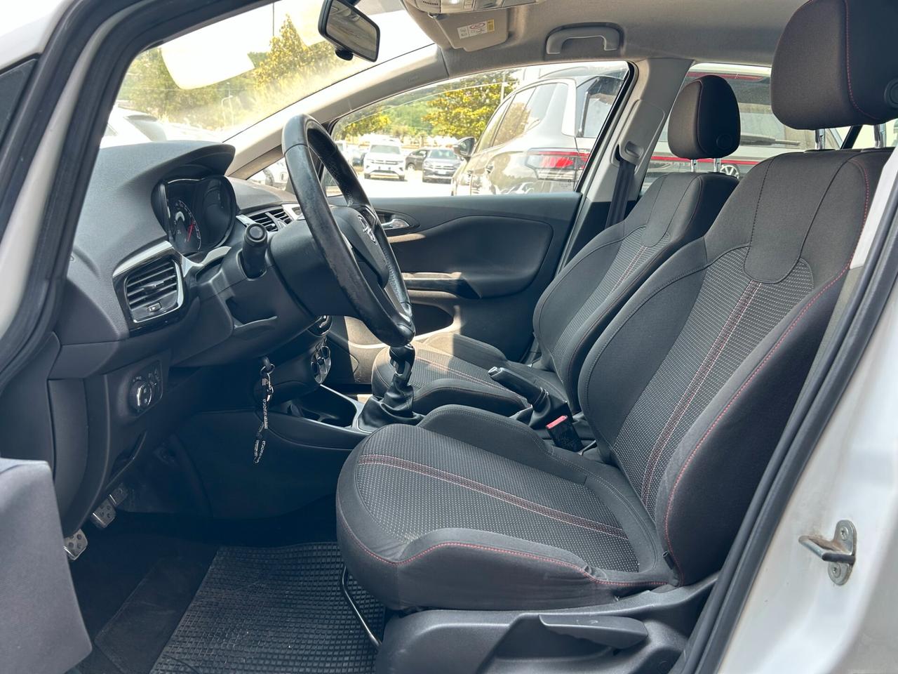 Opel Corsa 1.4 90CV GPL Tech 5 porte Black Edition