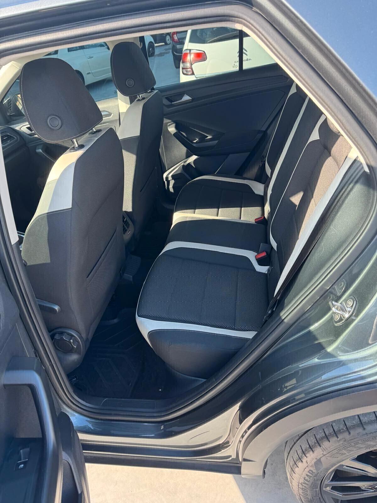 Volkswagen T-Roc 2.0 TDI 150 CV DSG 4MOTION - 2019