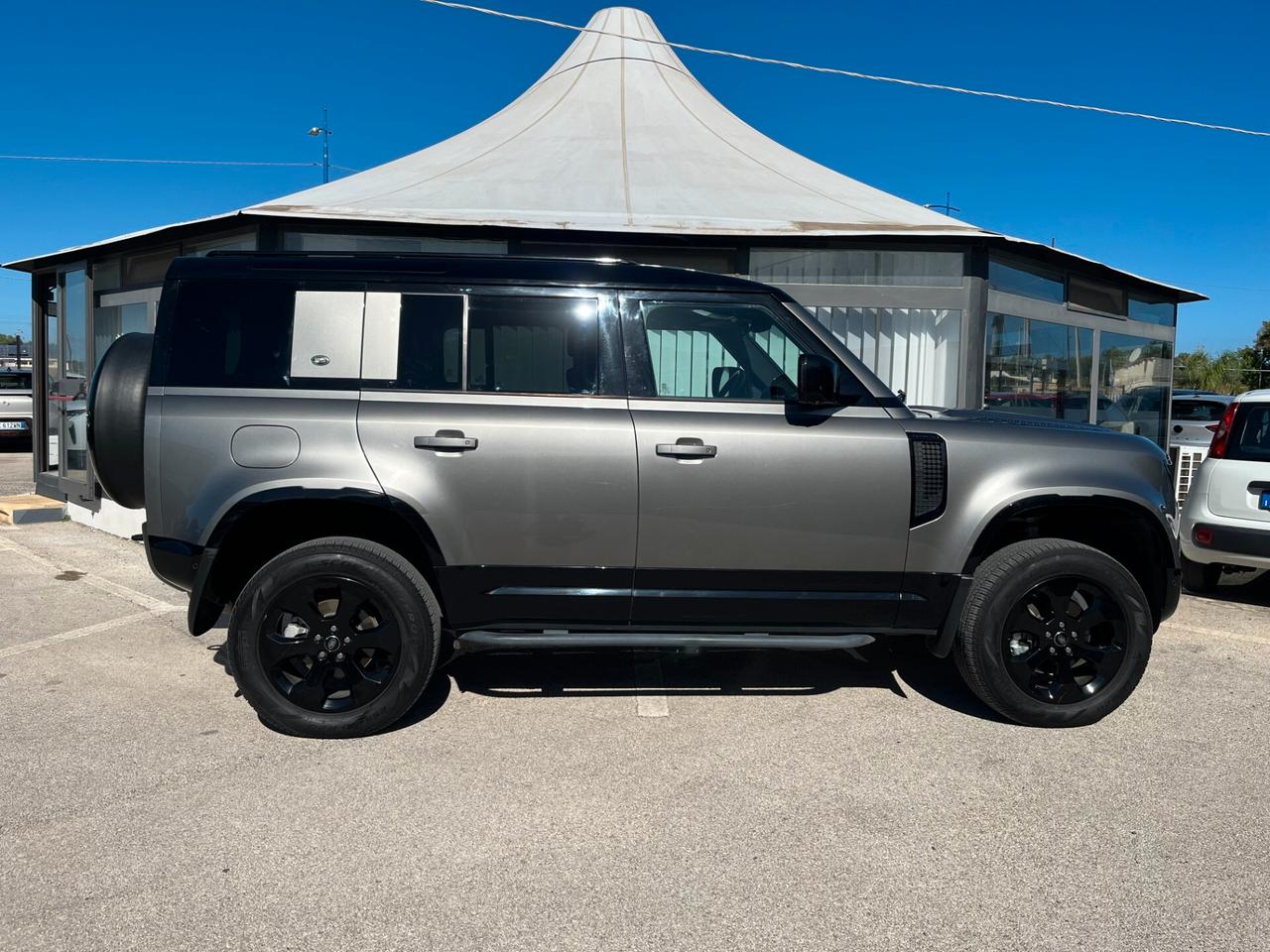 Land Rover Defender 110 3.0D I6 200 CV AWD Auto X-Dynamic SE omologato autocarro