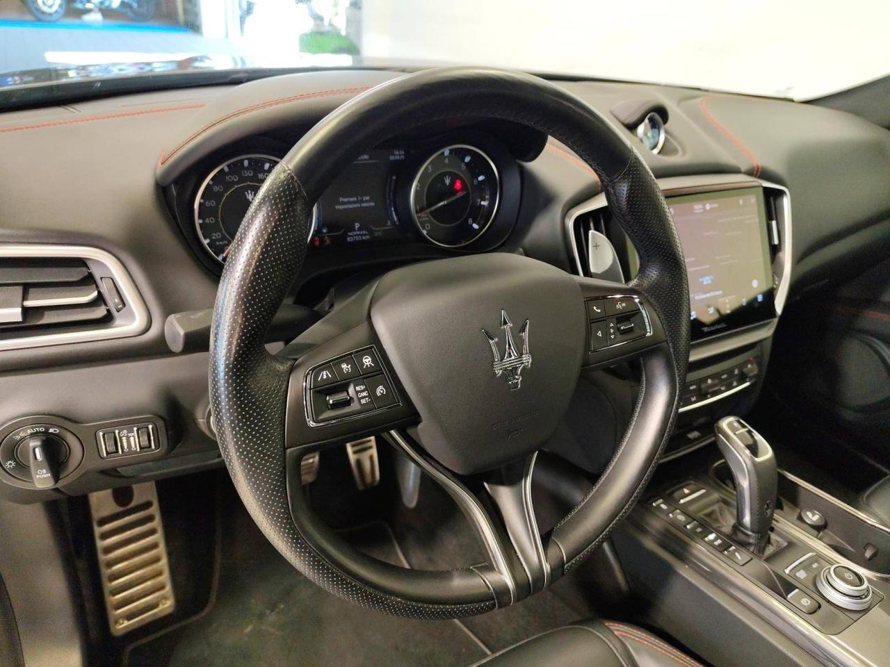 Maserati Ghibli Gransport 330cv