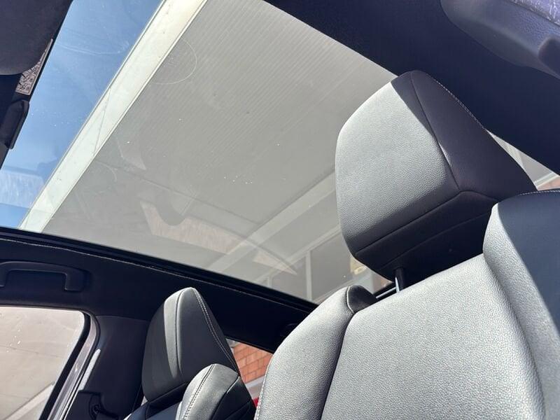 Toyota Yaris Hybrid Lounge MY22