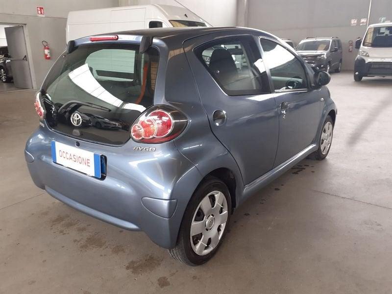 Toyota Aygo Aygo 1.0 12V VVT-i 5 porte Now