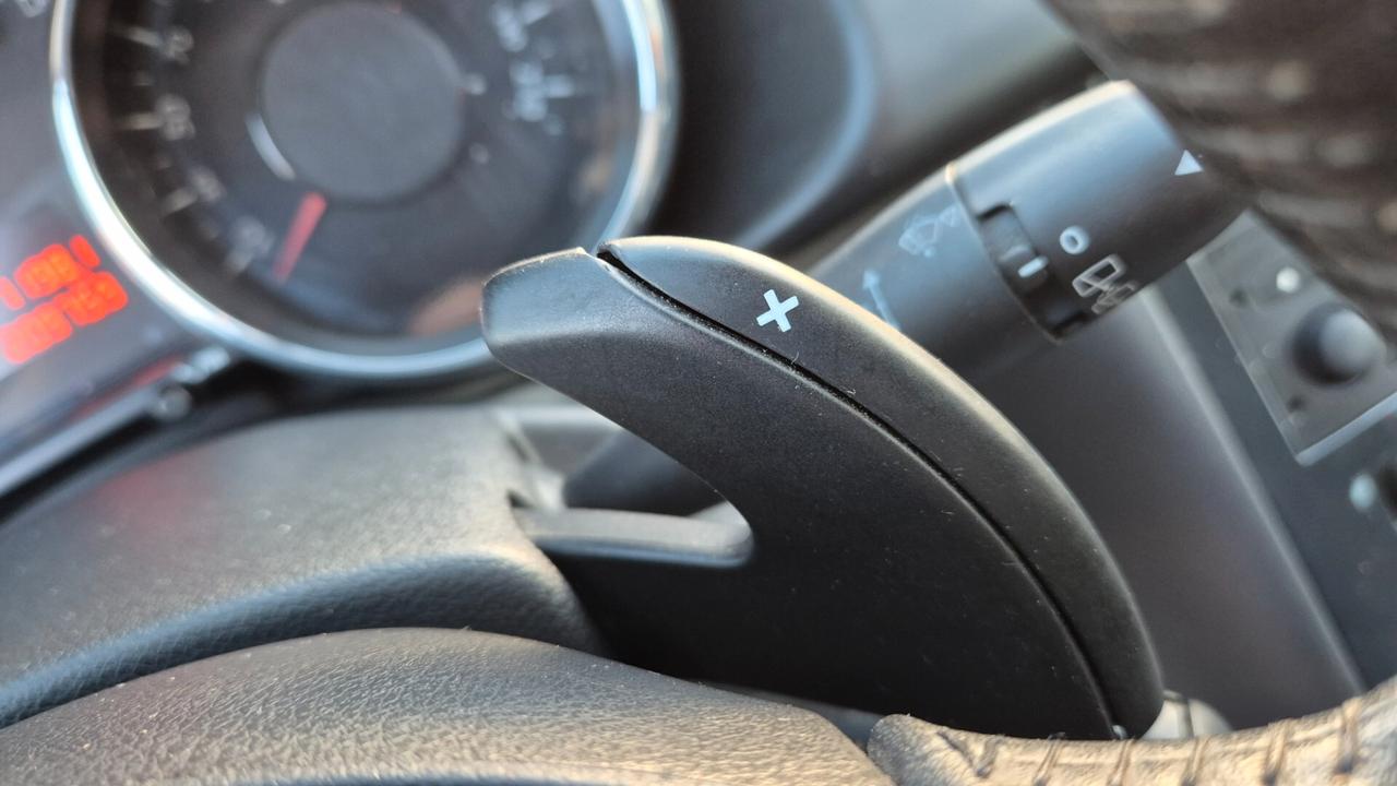 Peugeot 3008 1.6 HDi 115CV Active