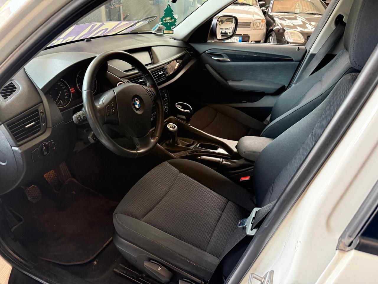 BMW X1 sDrive20d FUTURA OK NEOP.