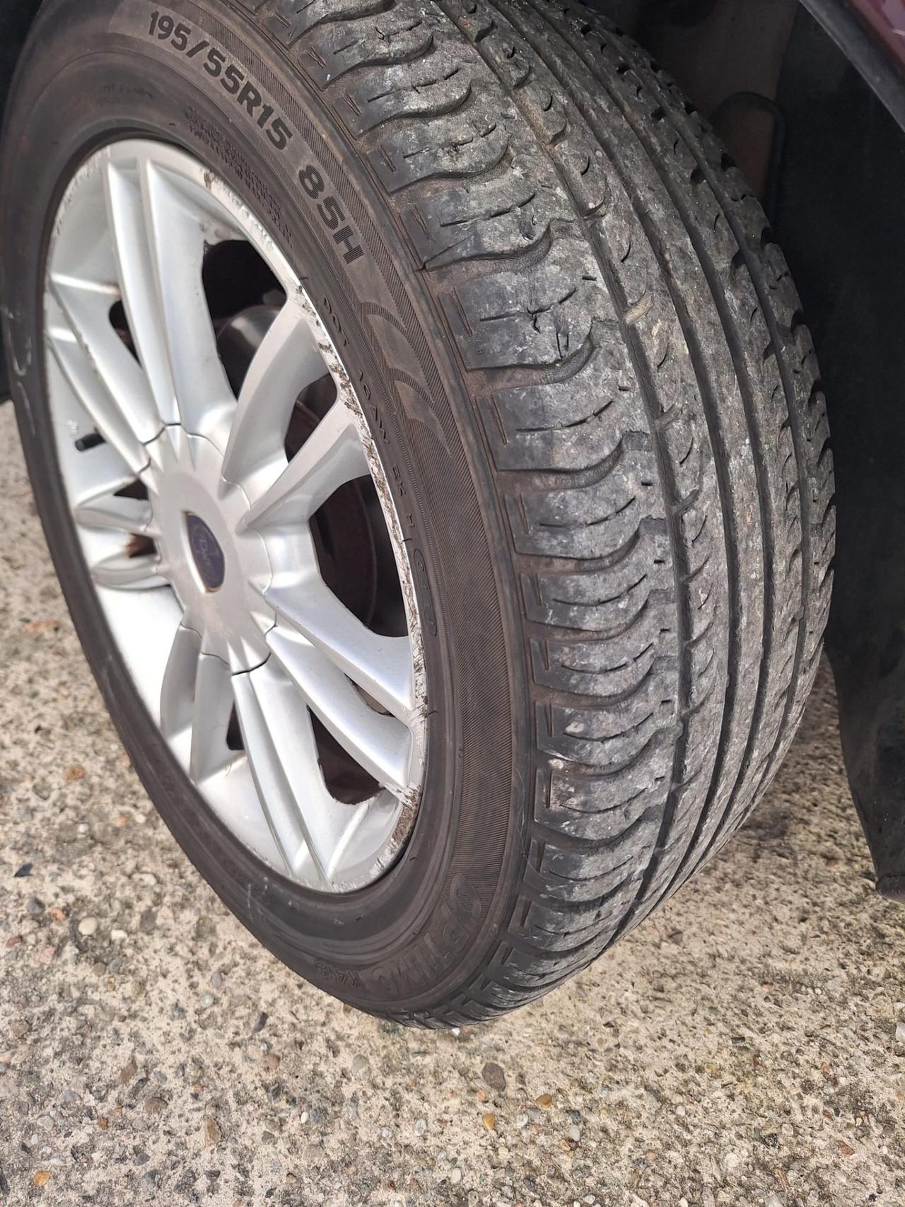 Lancia Ypsilon 1.4 Oro Ecochic GPL