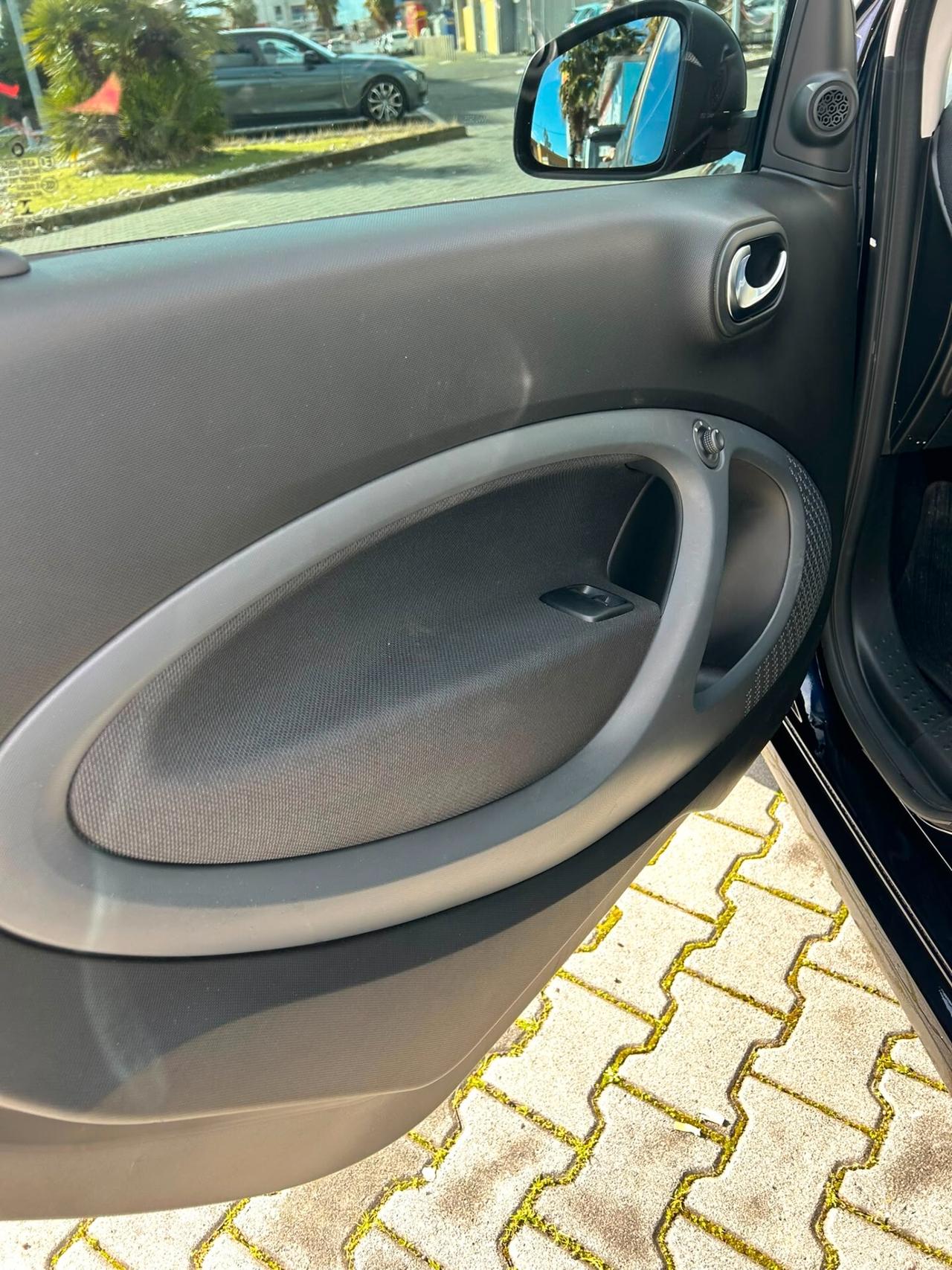 Smart ForTwo 90 0.9 Turbo twinamic parisblue Passion