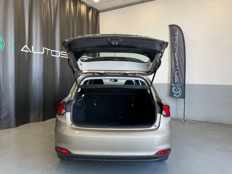 FIAT Tipo 1.4 T-Jet 120cv Easy