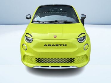 Abarth 500e TURISMO