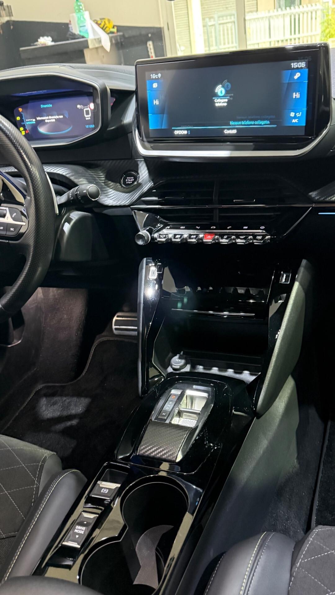 Peugeot 2008 BlueHDi 130 S&S EAT8 GT Pack