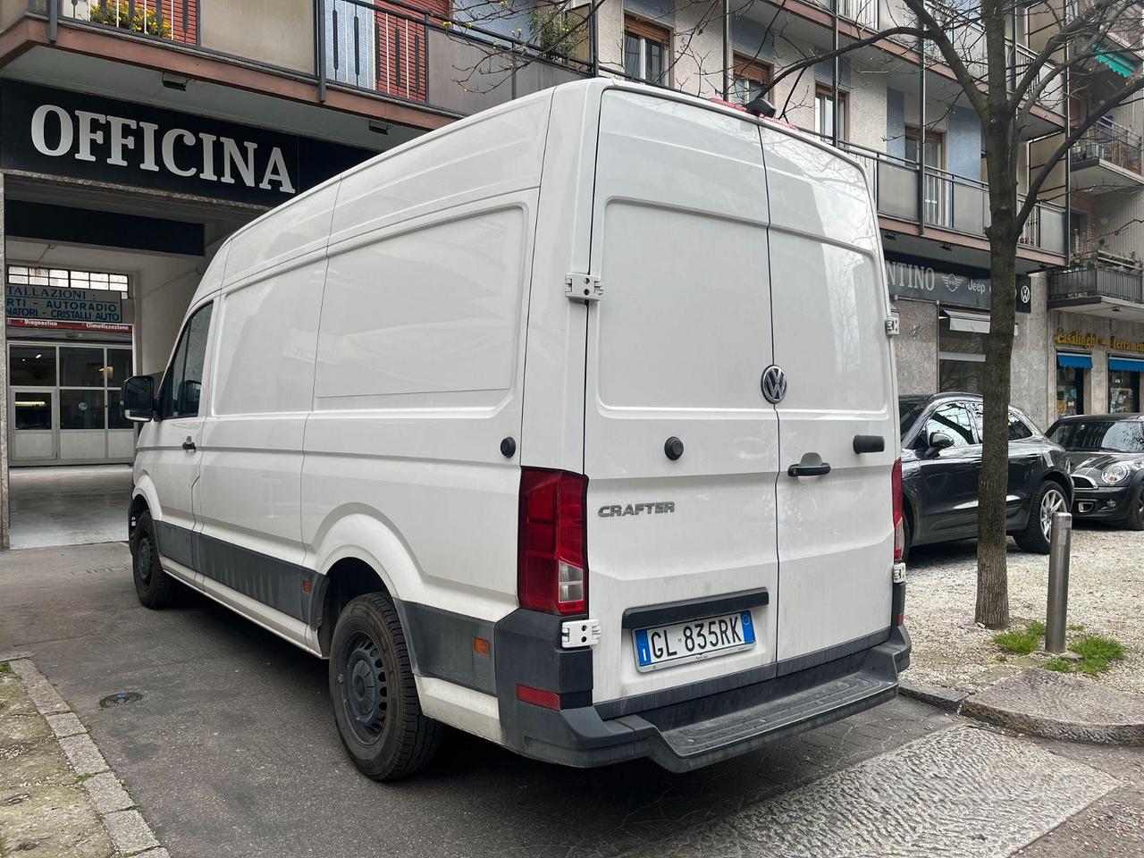 VOLKSWAGEN CRAFTER