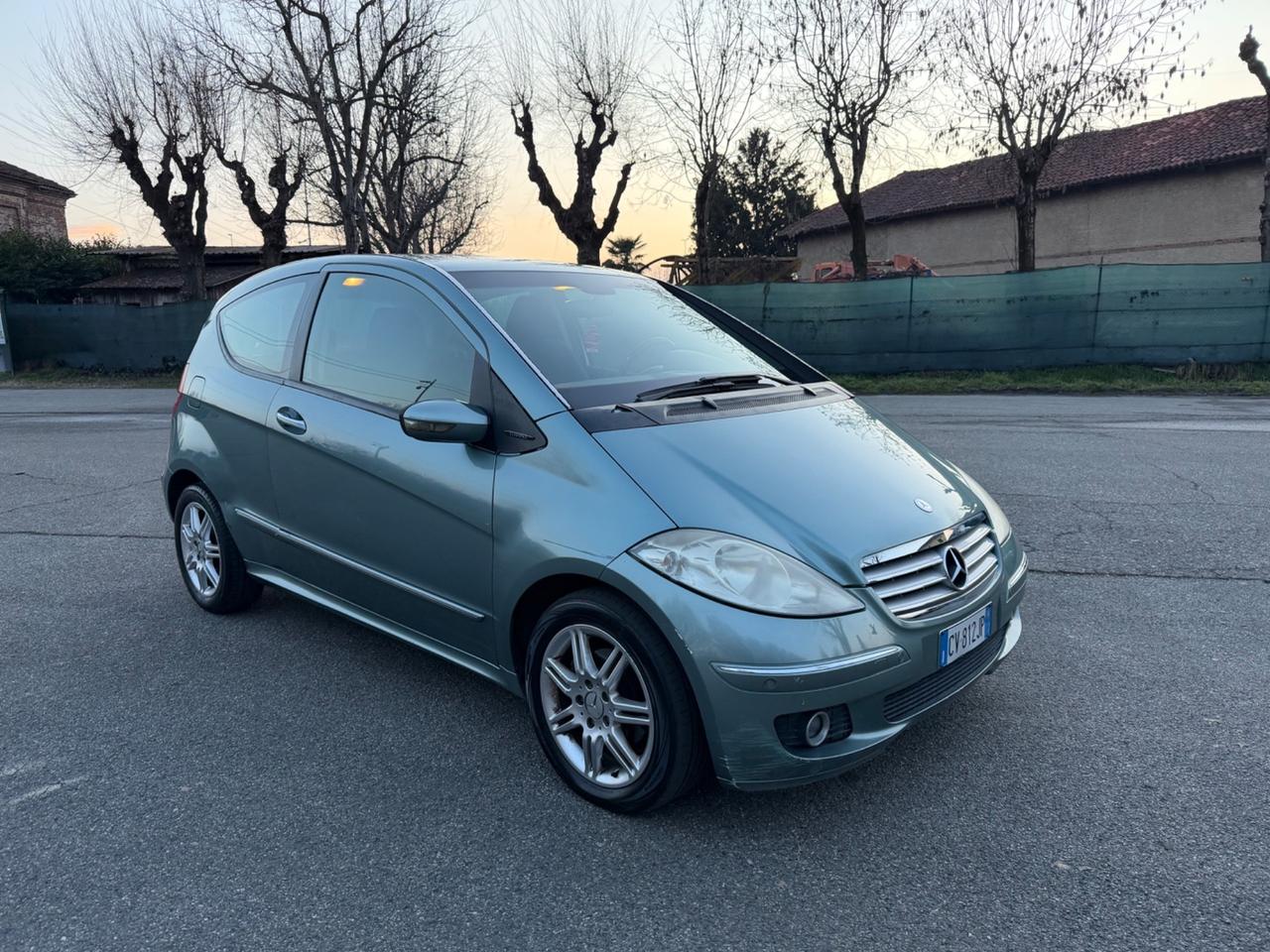 Mercedes-benz A 150 Classic Basic