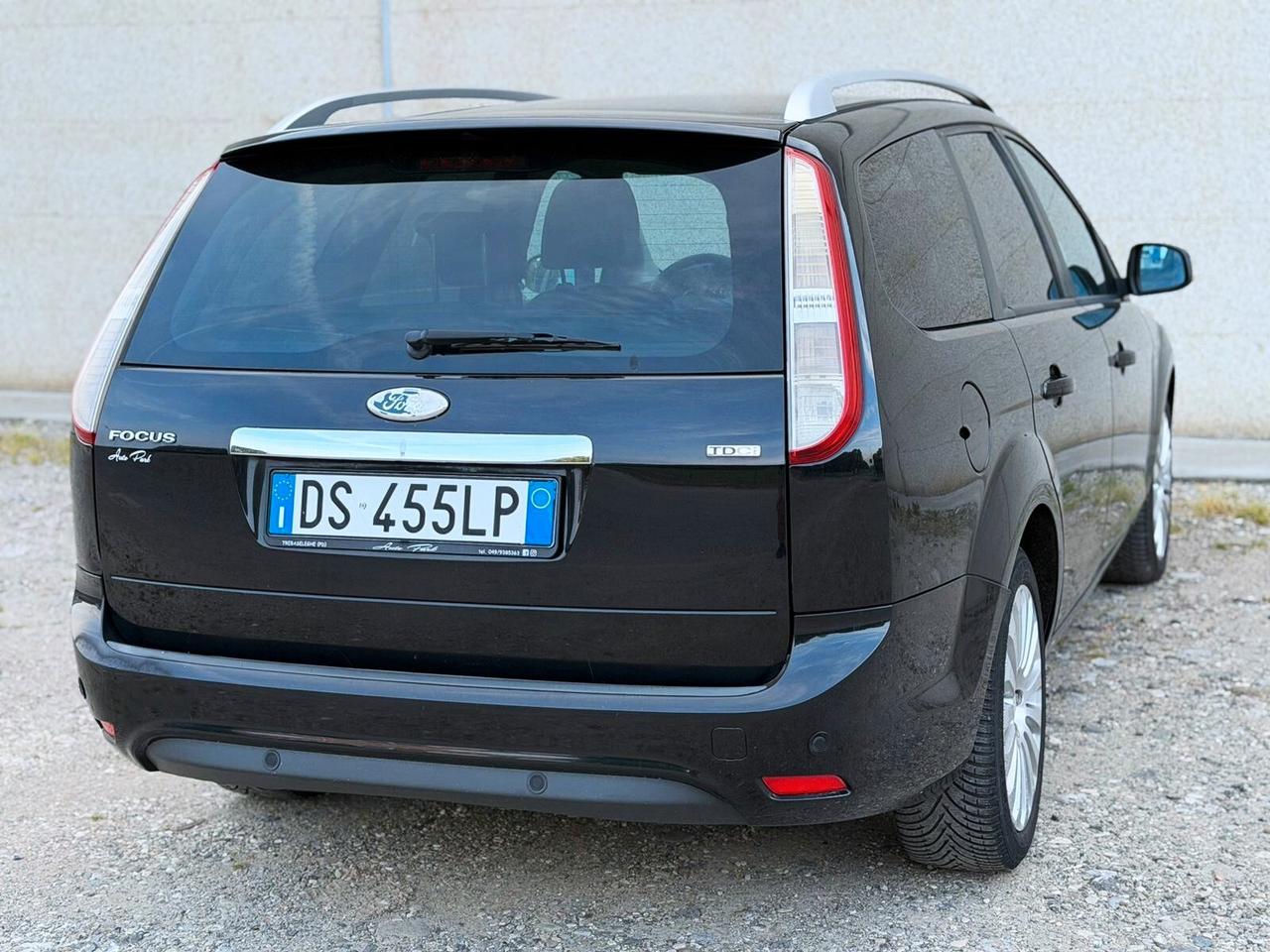 FORD FOCUS 2.0 TITANIUM CAMBIO AUTOMATICO
